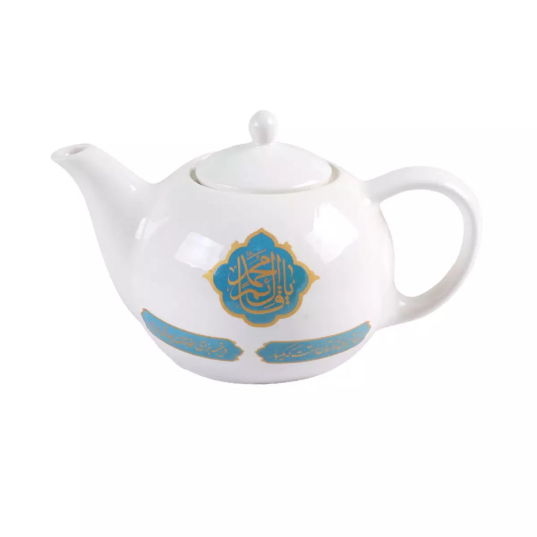 قوری چینی طرح این آرزوی نوکرتان است که یک بار در خیمه برای خودتان چای بریزد